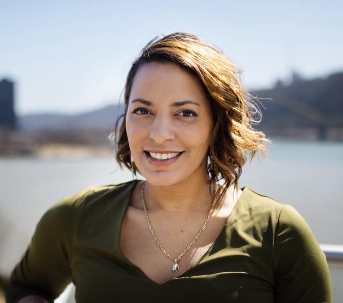 Gina Winstead